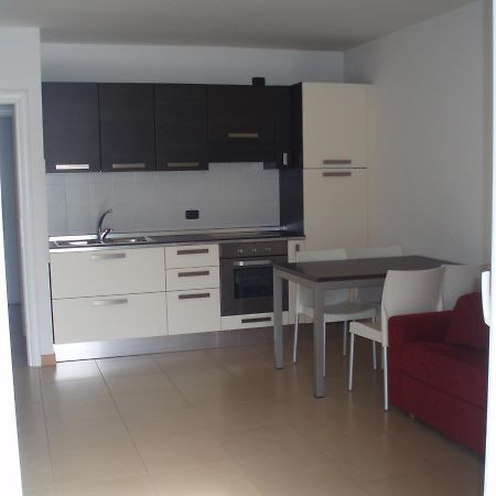 Appartamento Brione Riva del Garda Bagian luar foto